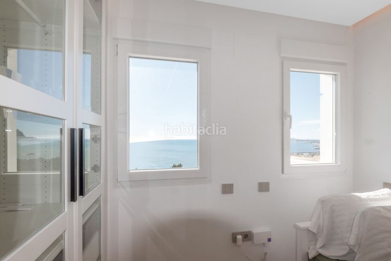 Foto 862d8f34-f3f7-42c7-8887-061e7167074f. Casa aparellada amb aparcament piscina a Altea hills Altea