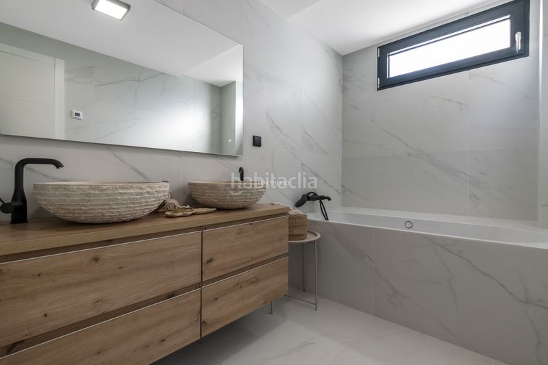 Foto ca6b195b-a2ba-458f-8fd3-84d89ceb1d01. Xalet amb calefacció aparcament piscina a Altea la vella Altea