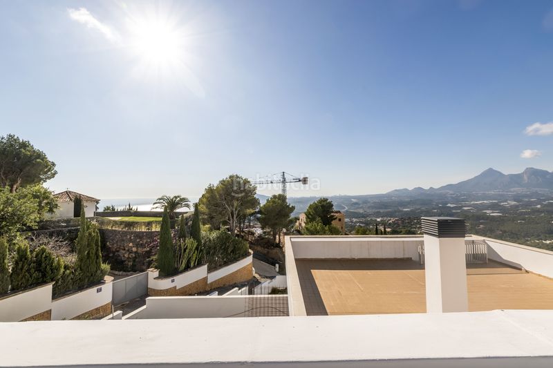 Foto e0e4f23d-e4ed-46a9-9082-1074b2156bfa. Xalet amb calefacció aparcament piscina a Altea la vella Altea