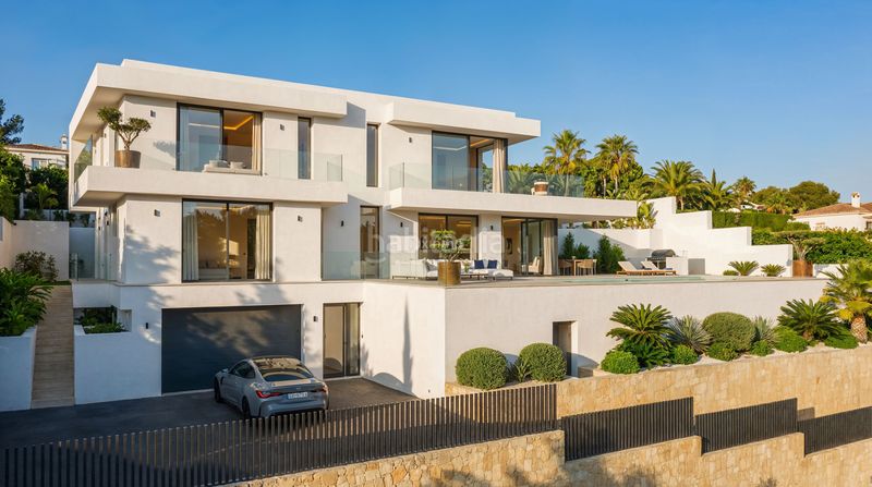 Foto 024f5e26-a7f5-4fa6-9713-7d431acd3903. Xalet amb aparcament piscina a La Empedrola Calp