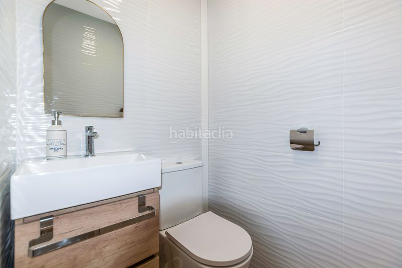 Foto 948c3cd5-bf14-47d8-9339-688786a5cac0. Casa aparellada amb aparcament piscina a Altea hills Altea
