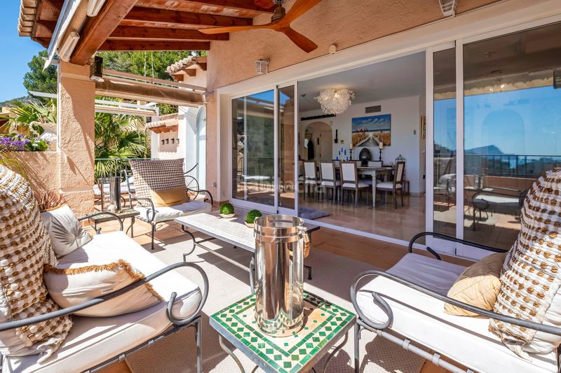 Foto cbab2c95-bafb-40d8-889a-675dbeb88625. Xalet amb piscina a Altea hills Altea