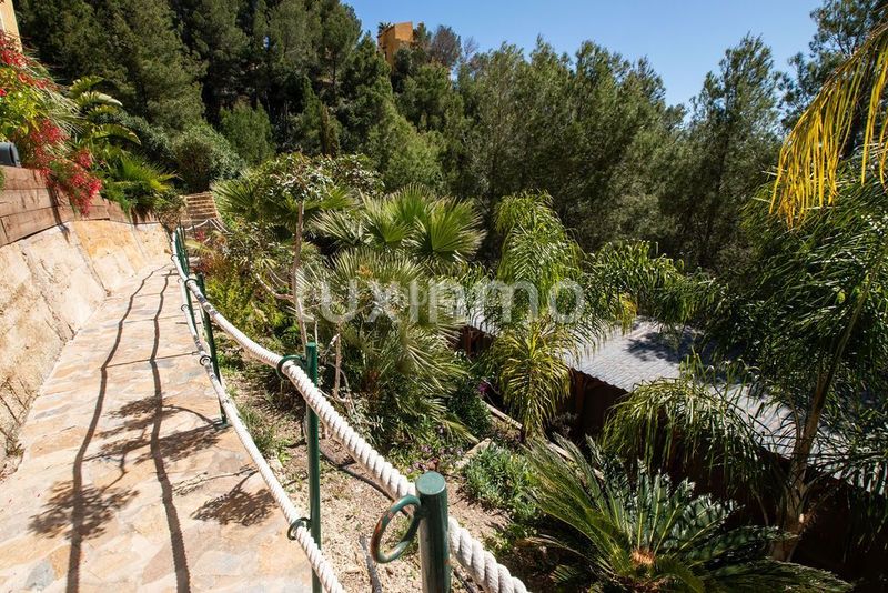 Foto ea52e9ac-d82a-43f9-9875-23f4ac316800. Xalet amb piscina a Altea hills Altea