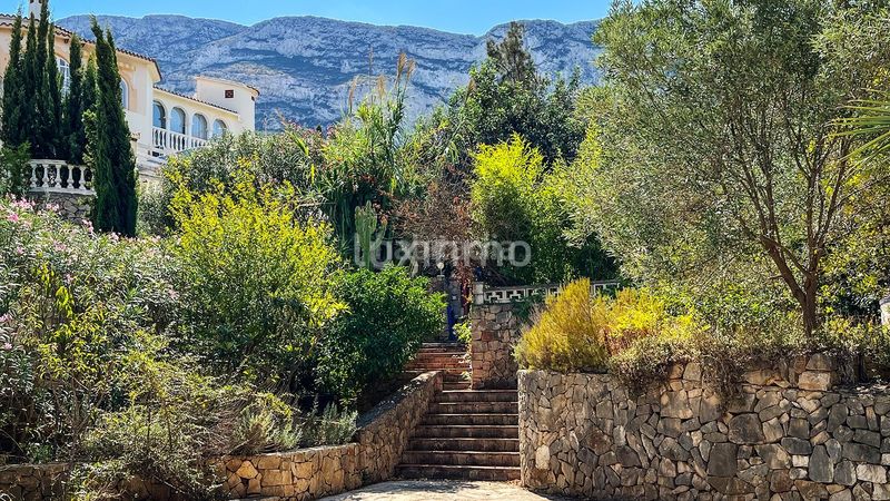 Foto 87de8435-1cb2-48fb-97f1-e0d9149227bb. Xalet amb aparcament piscina a El Montgó Dénia