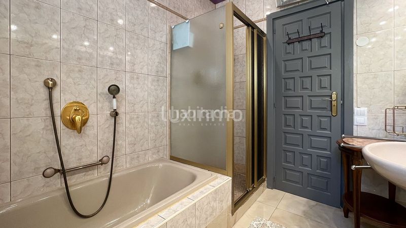 Foto e7b76ce6-830f-47e4-86fb-4d2df1188749. Xalet amb aparcament piscina a El Montgó Dénia