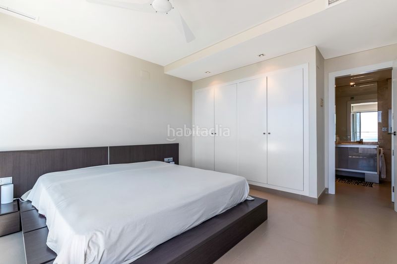 Foto 184776b4-38c1-46e5-9e67-7253fe11bdb9. Casa aparellada amb piscina a Altea hills Altea