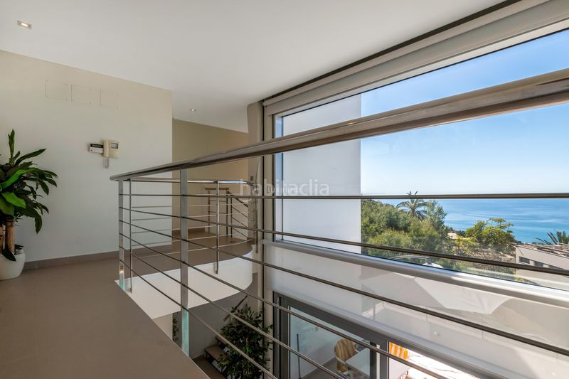 Foto 6e1c8945-4439-406e-b306-48ee0c9cda01. Casa aparellada amb piscina a Altea hills Altea