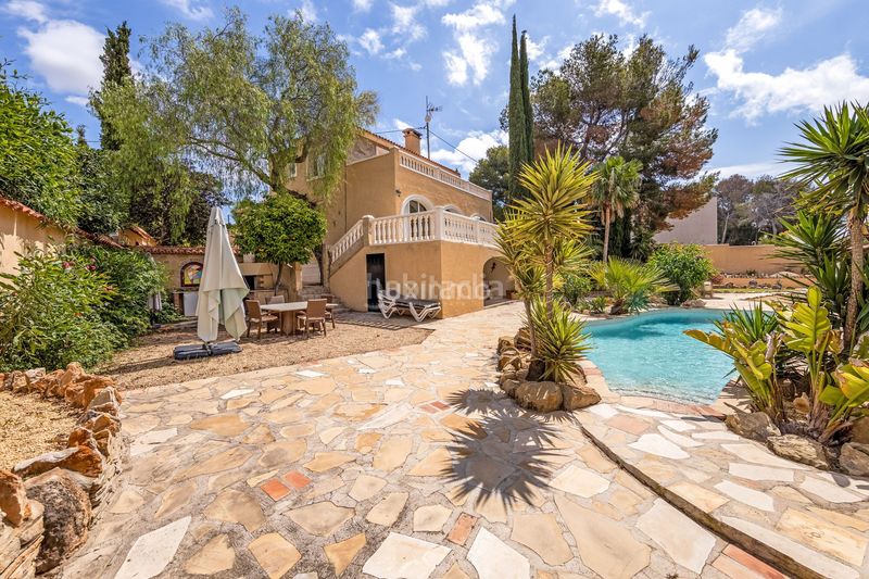 Foto ae4964df-2d70-4744-97e5-436f71887bec. Xalet amb calefacció aparcament piscina a La Fustera Benissa