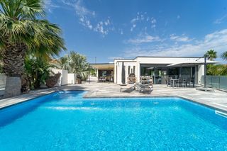 Chalet à Marisol Park - Ortembach - Los Almendros. Moderna villa de lujo en calpe