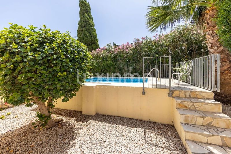 Foto 10741bbd-bc76-4c47-8b06-fa0363dd4250. Xalet amb calefacció piscina a La Pedrera-Vessanes Dénia