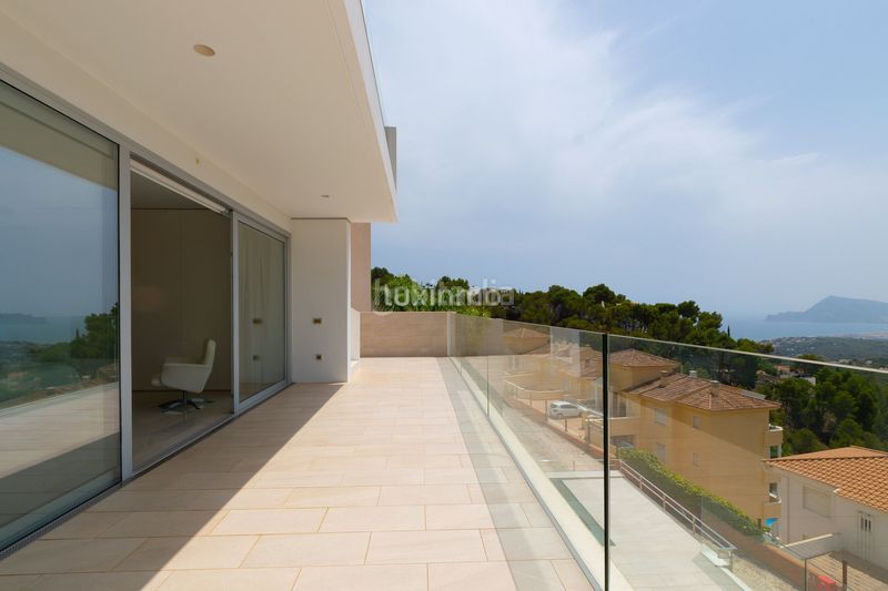 Foto 509802fb-a73f-451d-ac7b-6867f48778de. Xalet amb aparcament piscina a Altea la vella Altea