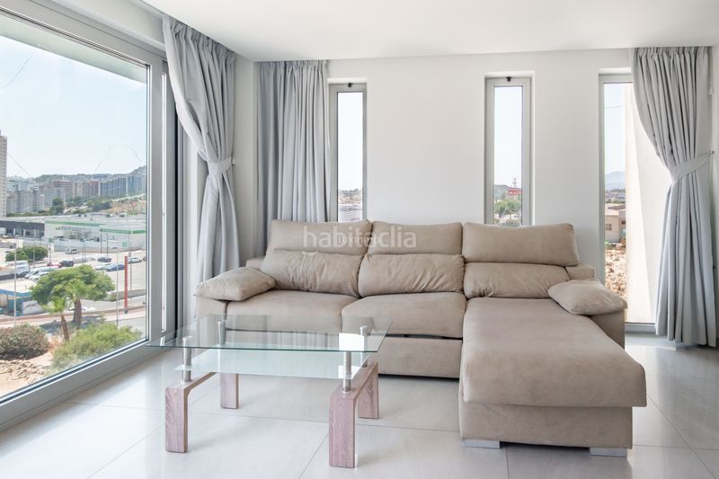 Foto 45a3c9da-2c2d-49a5-ac84-41ffbfd89be2. Pis amb piscina a cala Finestrat Finestrat