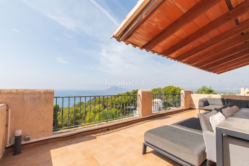 Foto 69b7c745-6e98-4a02-b9bc-d4645903d67c. Casa aparellada amb piscina a Altea hills Altea