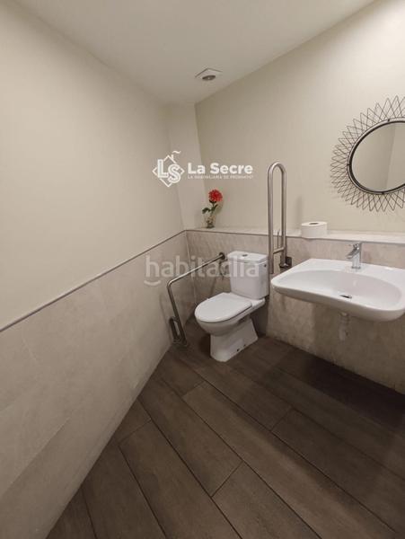 Foto 3097dfeb-1545-4808-84b6-e8de6eb4bfb7. Local comercial oportunitat dinversió! local comercial amb rendibilitat en Martorell