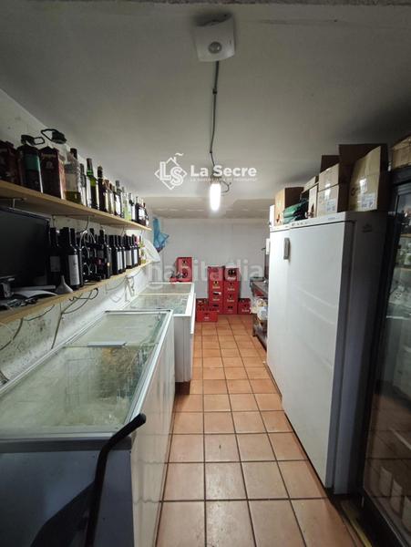 Foto 5fa80d9d-8cd4-40af-b3eb-7231672c62af. Local comercial oportunitat dinversió! local comercial amb rendibilitat en Martorell