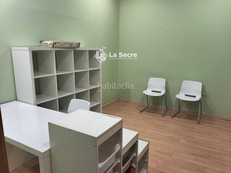 Foto 3291bf47-f3a3-40b3-96a8-d860117d283e. Alquiler local comercial  en la vila en Martorell