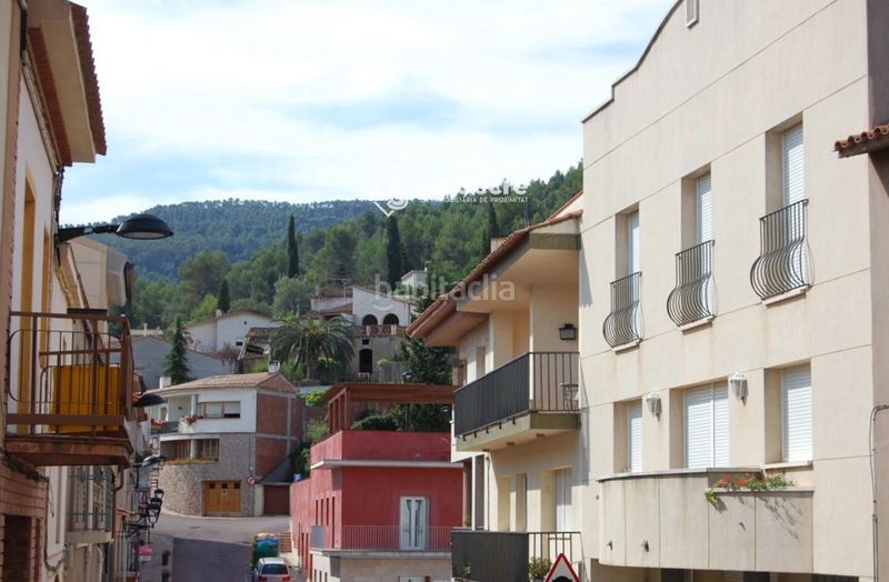 Foto 3cd34b08-3b33-4597-8629-9e53aff8c92c. Dúplex amb calefacció aparcament a Castellví de Rosanes