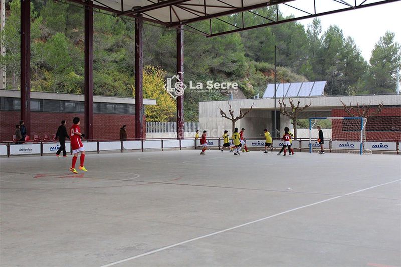 Foto 4c7e9c6e-40a6-4bd5-89f4-625dceab0f72. Dúplex amb calefacció aparcament a Castellví de Rosanes