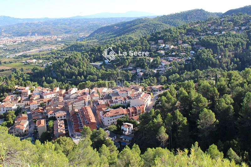 Foto 8e99a7a3-37f4-4f72-9f15-240b7eb5d150. Dúplex amb calefacció aparcament a Castellví de Rosanes