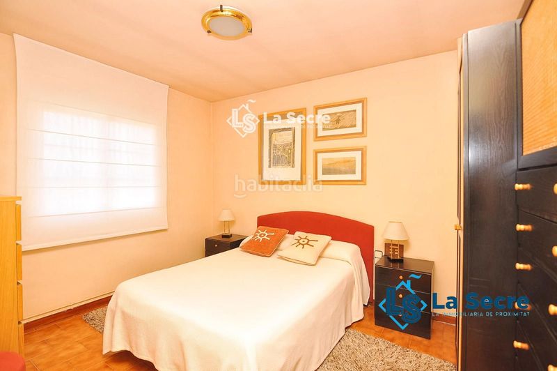 Foto afce699f-9caf-4e39-a455-fee0e317cb9e. Casa adossada amb calefacció aparcament a Gelida