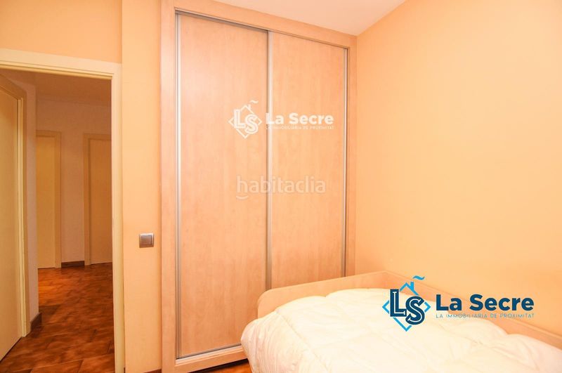 Foto cc59a329-7f81-4a07-9d4c-19a19748c870. Casa adossada amb calefacció aparcament a Gelida