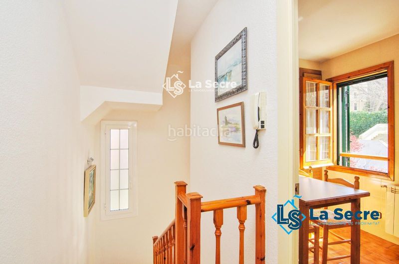 Foto e849a530-11de-487a-92d8-6d4b3fc91006. Casa adossada amb calefacció aparcament a Gelida