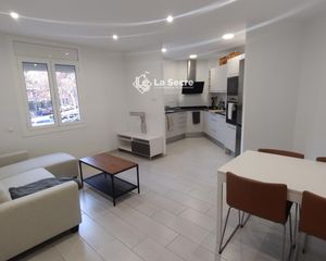 Rent Flat  Navas de tolosa. Pis de 4 habitacions de lloguer a navas, barcelona