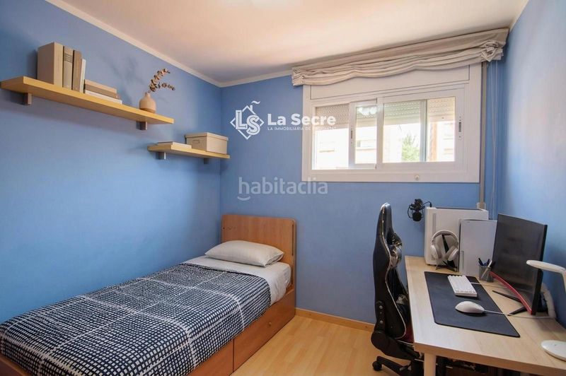 Foto b723f263-b59b-494a-b466-6717dc2b6055. Pis a Martorell