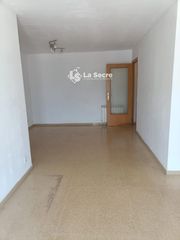 Miete Etagenwohnung  Del riu. Ampli pis de 3 habitacions de lloguer a la vila de martorell