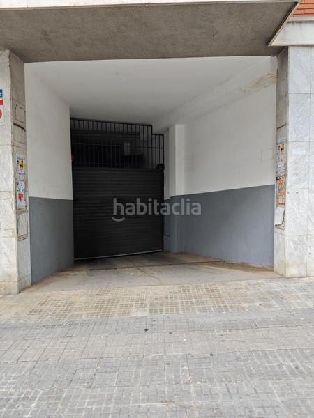 Foto d7b976f6-8fc3-48cf-9df4-f6ea4a1aa333. Aparcament cotxe a calle enric morera 32 a Col·legis Nous Mollet del Vallès