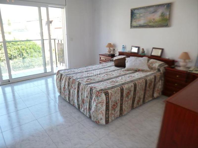 Foto 53cb9ab9-0ea4-4714-bb5d-c40417688f27. Haus mit heizung in Centre Pineda de Mar