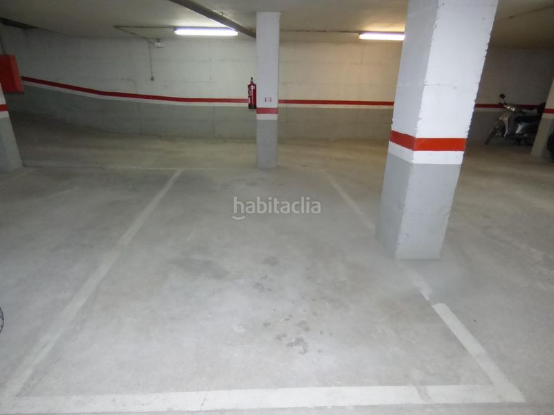 Foto 548da70c-0a3f-4df7-8635-661e8b457fd6. Aparcament cotxe a Malgrat de Mar