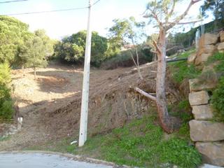 Terrain résidentiel à Santa Susanna. Terreno en santa susanna par hacer 2 casas si se quiere.