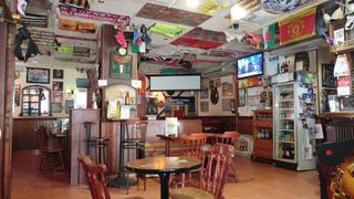 Local commercial à Malgrat de Mar. Se vende o traspasa pub ingles, restaurante, bar musical y karao