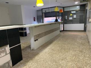 Business premise in Centre. Local en pineda de mar