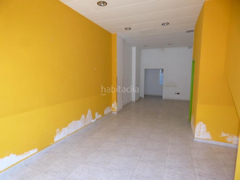 Foto 98cc7e40-17c6-468a-802f-93ae49b553c1. Local comercial a Malgrat de Mar