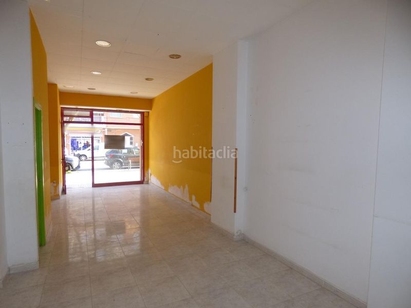 Foto c9be3e40-6808-4cfd-bc63-988cf41aebe3. Local comercial a Malgrat de Mar