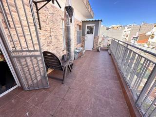 Attique à Poblenou. Ático reformado en pineda de mar, zona poblenou!