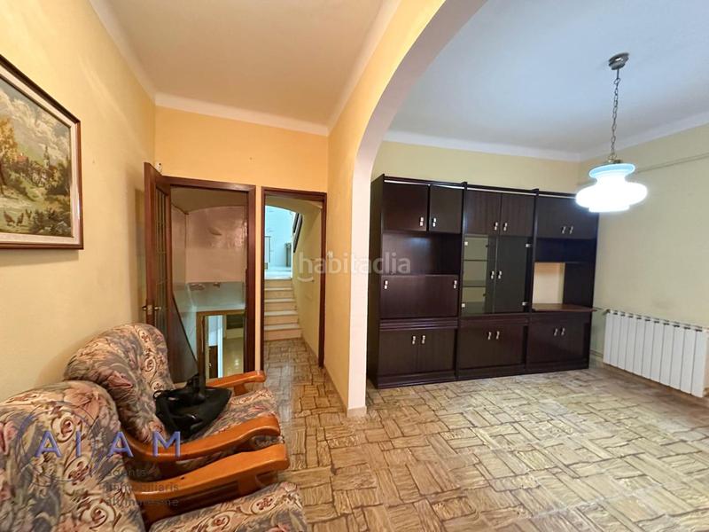 Foto 6f5c6cde-456a-424c-860f-0a438cf58f3a. Casa  y local comercial en el centro en Tordera Tordera