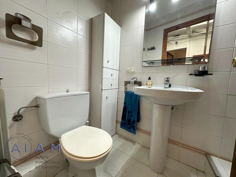 Foto e1edd488-fae1-40ad-911a-28864f478e4c. Casa  y local comercial en el centro en Tordera Tordera