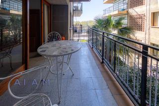 Pis a Calella. Piso de 3 habitaciones muy cerca de la playa