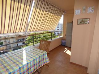 Duplex à Malgrat de Mar. Elegante dúplex en malgrat de mar con piscina y amplias terrazas