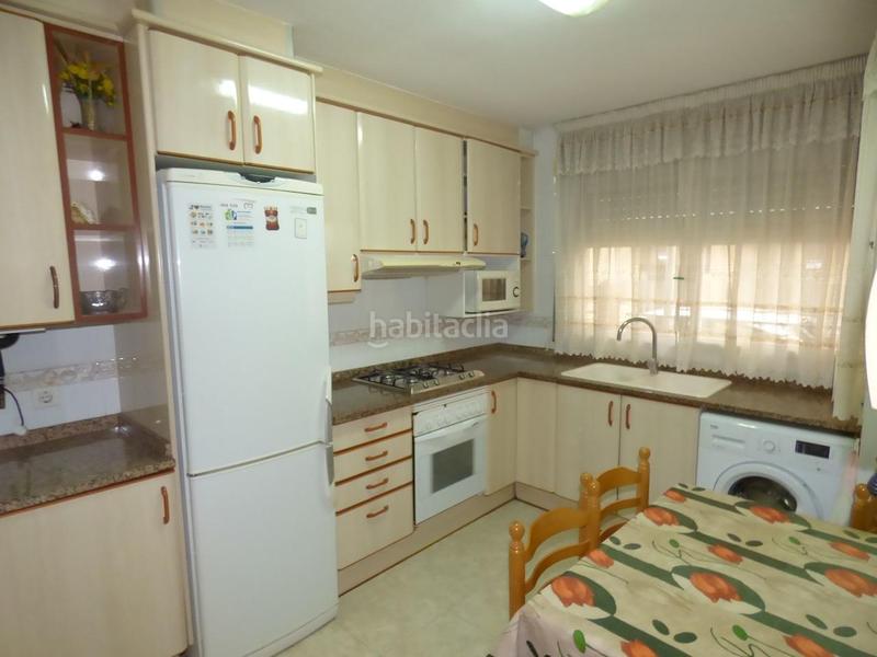 Foto 63cdea61-7020-4377-ad64-761be3049104. Casa adossada amb calefacció aparcament a Malgrat de Mar