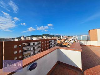 Dúplex en Malgrat de Mar. Piso en venta con gran terraza en malgrat de mar