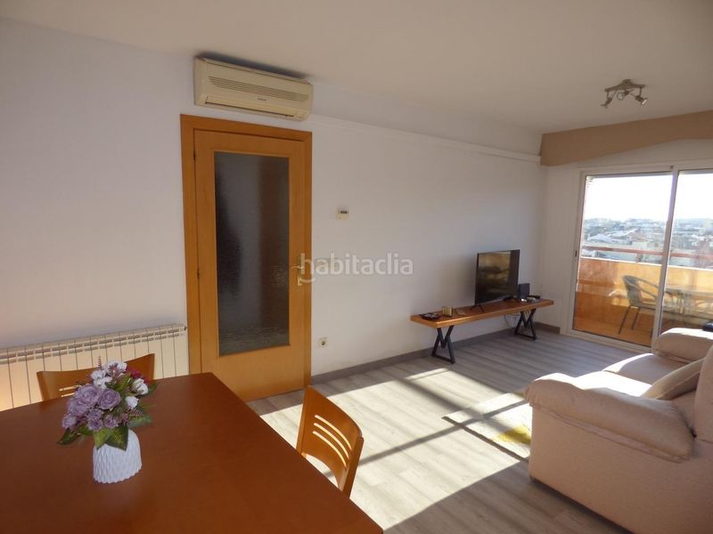 Foto 60790fb0-f3ac-486e-b785-d9cbe030ae39. Pis amb calefacció a Malgrat de Mar