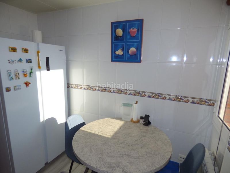 Foto c5a58b2d-596f-4e3b-8254-a21dc2a299ce. Pis amb calefacció a Malgrat de Mar