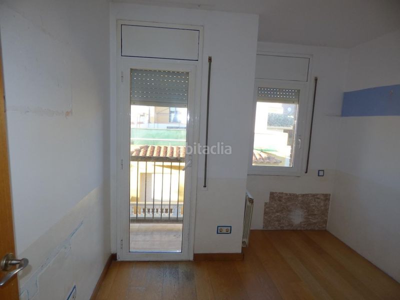 Foto 93fb385a-2a22-4e98-ad86-b76ba8417926. Casa adossada amb aparcament a Palafolls
