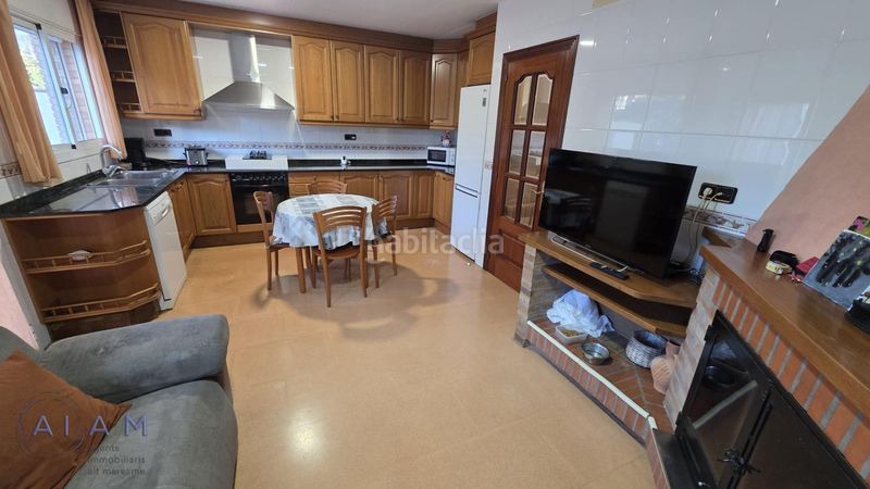 Foto 21928277-7ffd-4c28-9201-1e928b6941b8. Casa adossada amb aparcament a Tordera Tordera