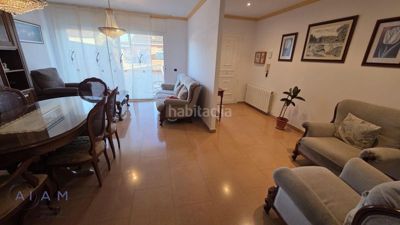 Foto 3781d323-e023-47fa-8ac5-97c796f2e109. Casa adossada amb aparcament a Tordera Tordera