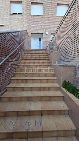 Foto 42b7cc85-a669-4062-8d32-f50171676447. Casa adossada amb aparcament a Tordera Tordera